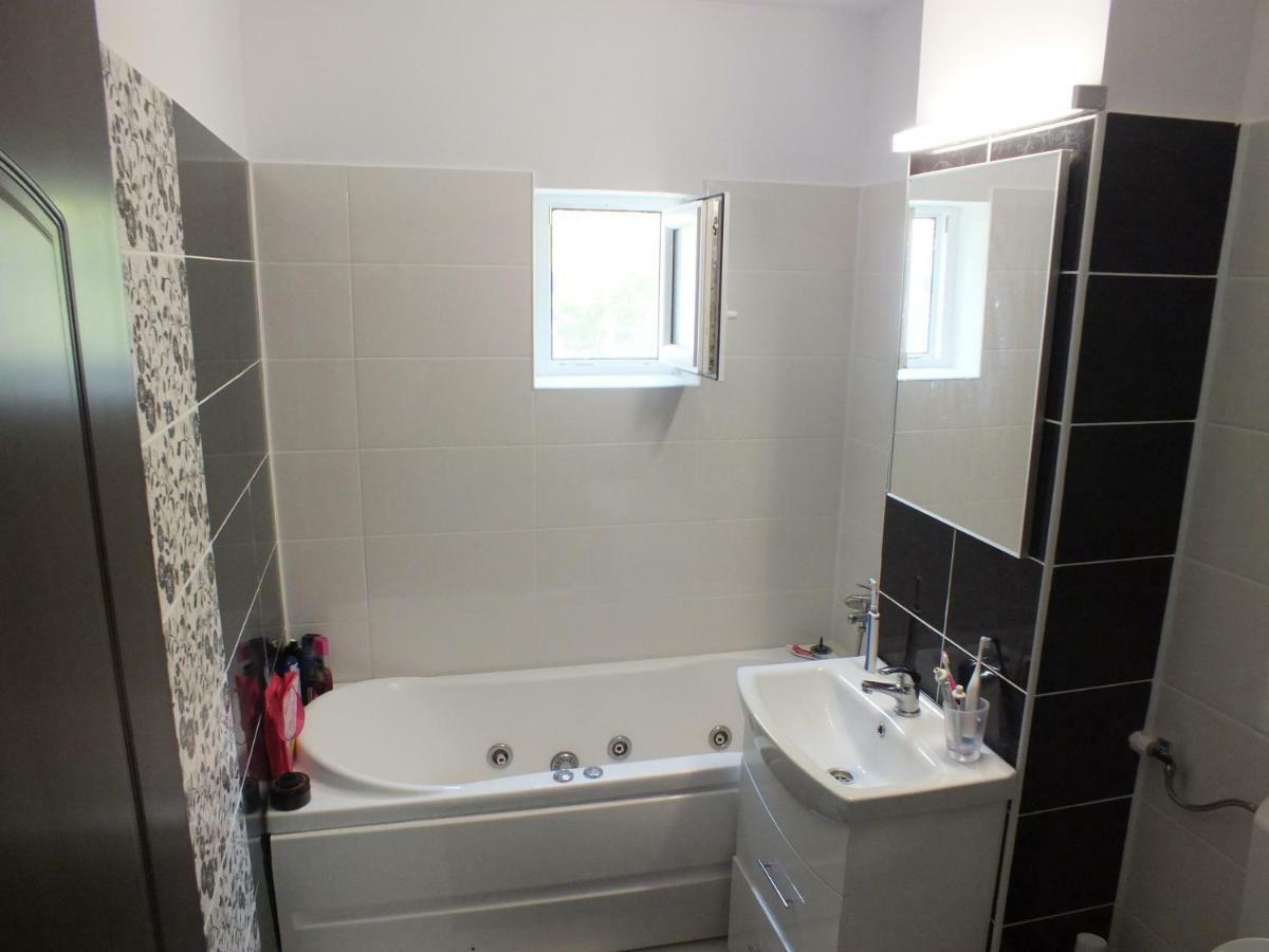 Sophia Apartament Constanta Luaran gambar